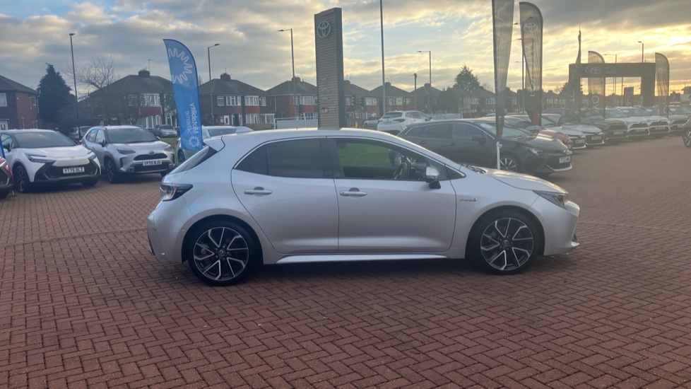 Toyota Corolla 2.0 VVT-i Hybrid Excel 5dr CVT Hybrid Hatchback - Image 28