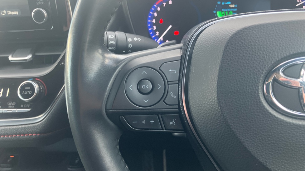 Toyota Corolla 2.0 VVT-i Hybrid Excel 5dr CVT Hybrid Hatchback - Image 40