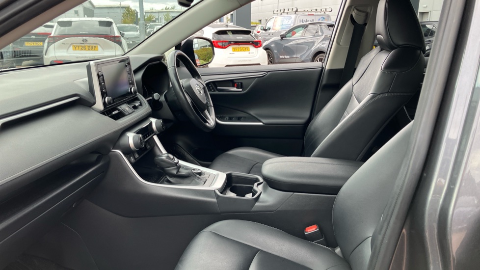 Toyota RAV4 2.5 VVT-i Hybrid Excel 5dr CVT Hybrid Estate - Image 5