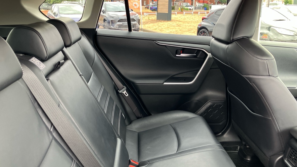 Toyota RAV4 2.5 VVT-i Hybrid Excel 5dr CVT Hybrid Estate - Image 8