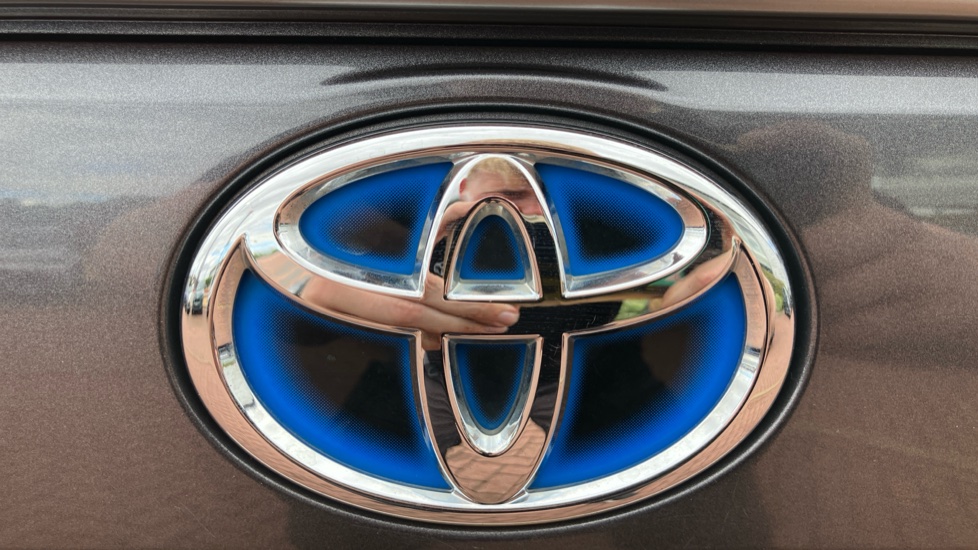Toyota RAV4 2.5 VVT-i Hybrid Excel 5dr CVT Hybrid Estate - Image 52