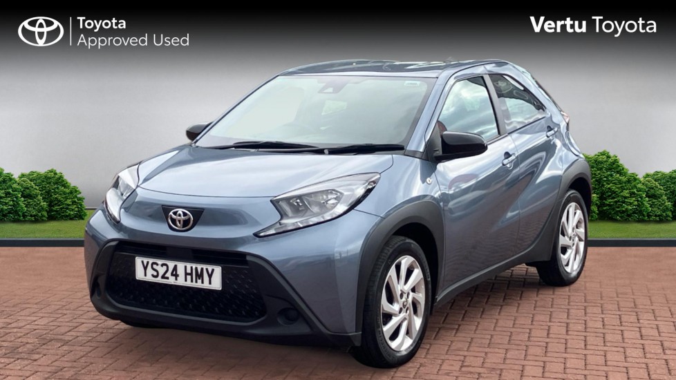 Toyota Aygo X 1.0 VVT-i Pure 5dr Petrol Hatchback - Image 3