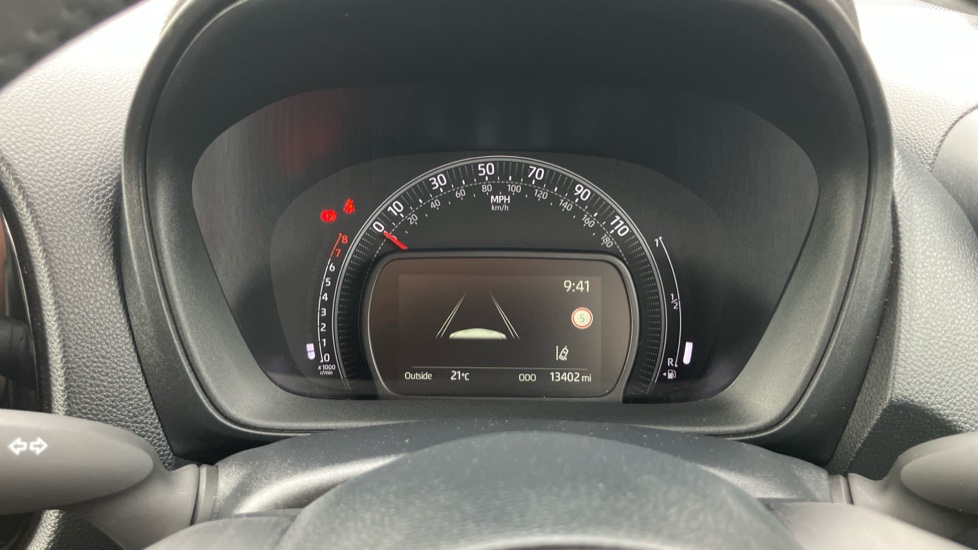 Toyota Aygo X 1.0 VVT-i Pure 5dr Petrol Hatchback - Image 11