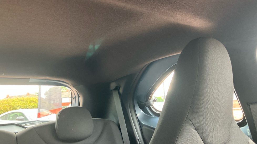 Toyota Aygo X 1.0 VVT-i Pure 5dr Petrol Hatchback - Image 19