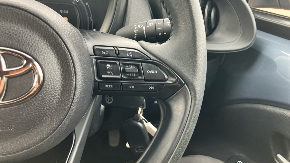 Toyota Aygo X 1.0 VVT-i Pure 5dr Petrol Hatchback - Image 29