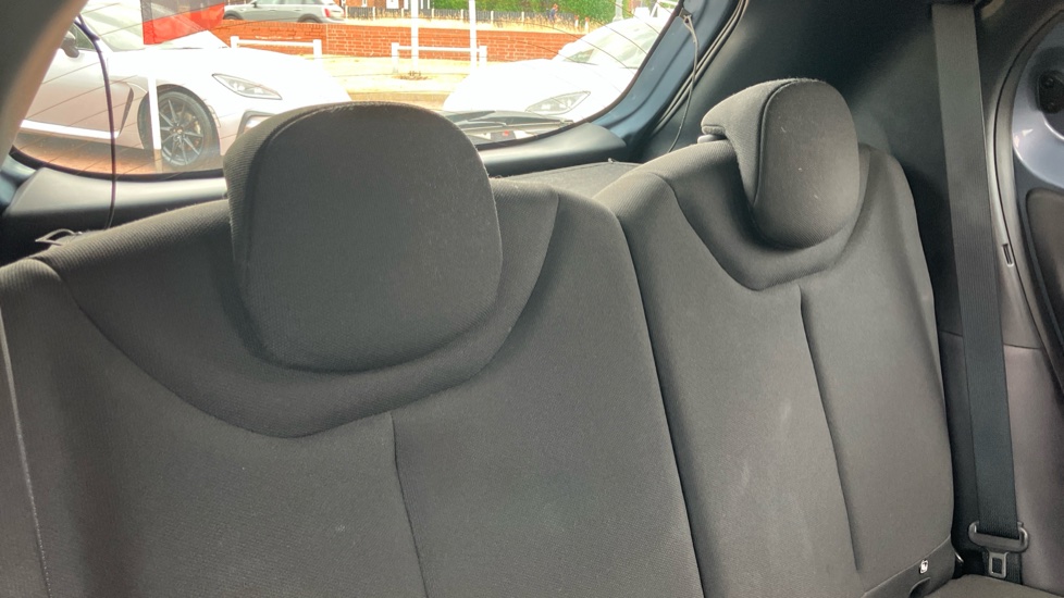Toyota Aygo X 1.0 VVT-i Pure 5dr Petrol Hatchback - Image 35