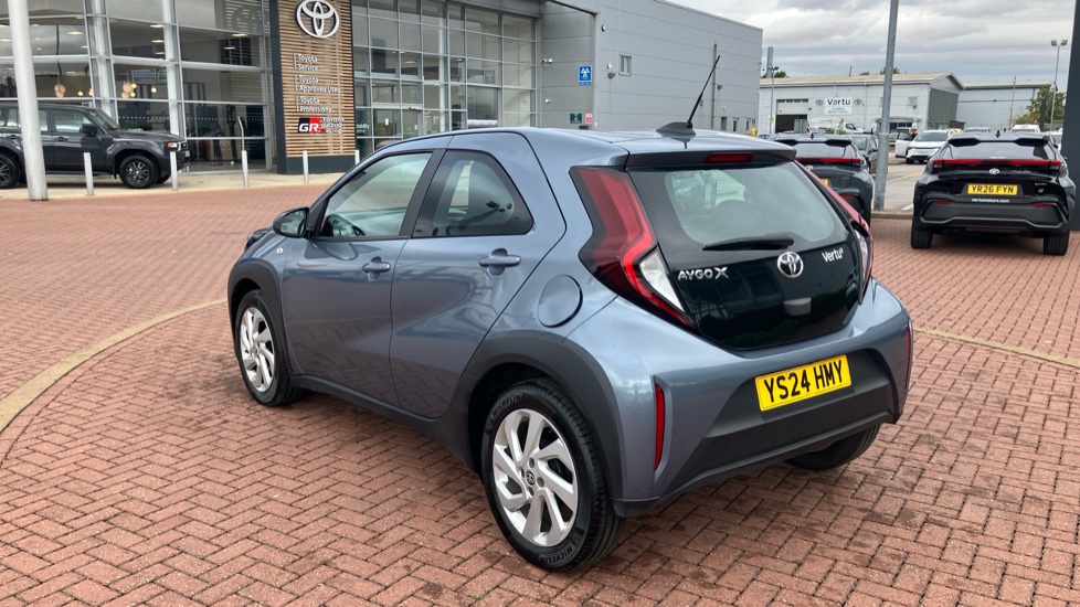 Toyota Aygo X 1.0 VVT-i Pure 5dr Petrol Hatchback - Image 45
