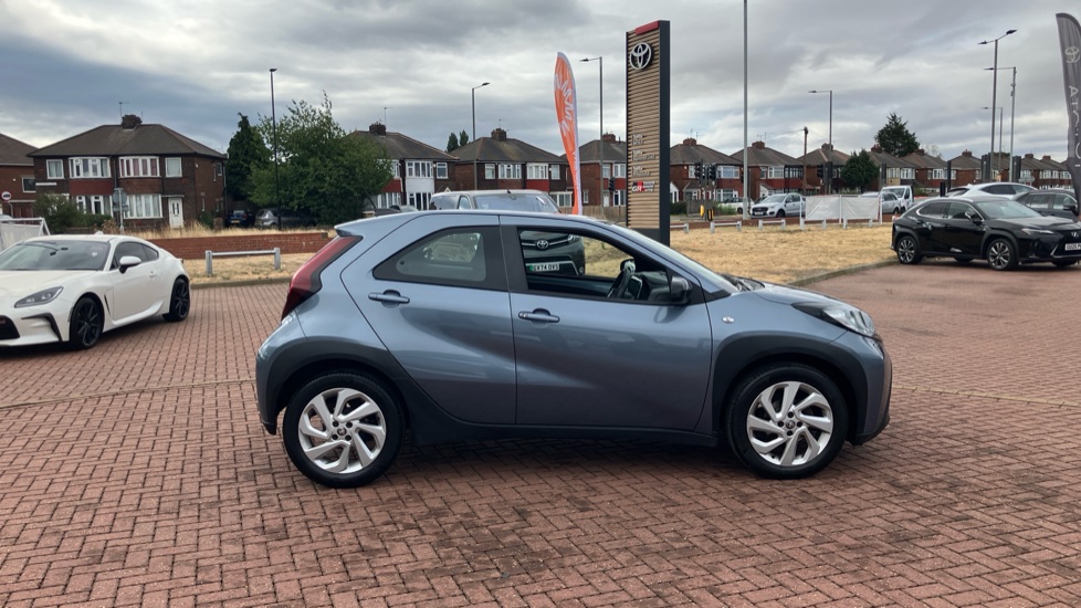 Toyota Aygo X 1.0 VVT-i Pure 5dr Petrol Hatchback - Image 48