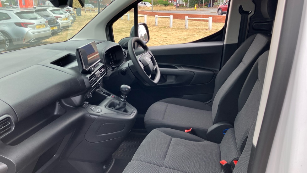 Toyota Proace City L2 Diesel 1.5D 100 Icon Van - Image 5