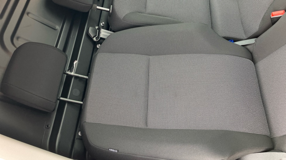 Toyota Proace City L2 Diesel 1.5D 100 Icon Van - Image 14