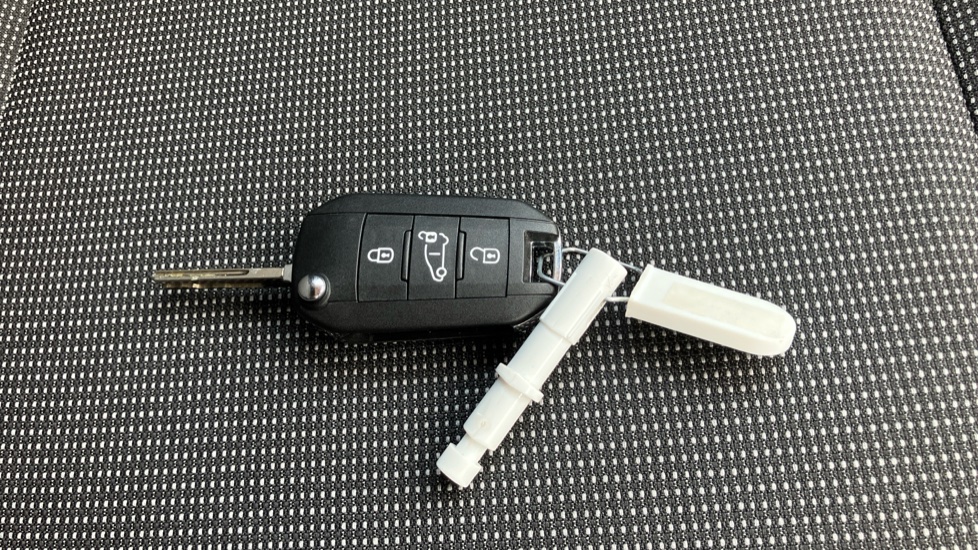 Toyota Proace City L2 Diesel 1.5D 100 Icon Van - Image 28