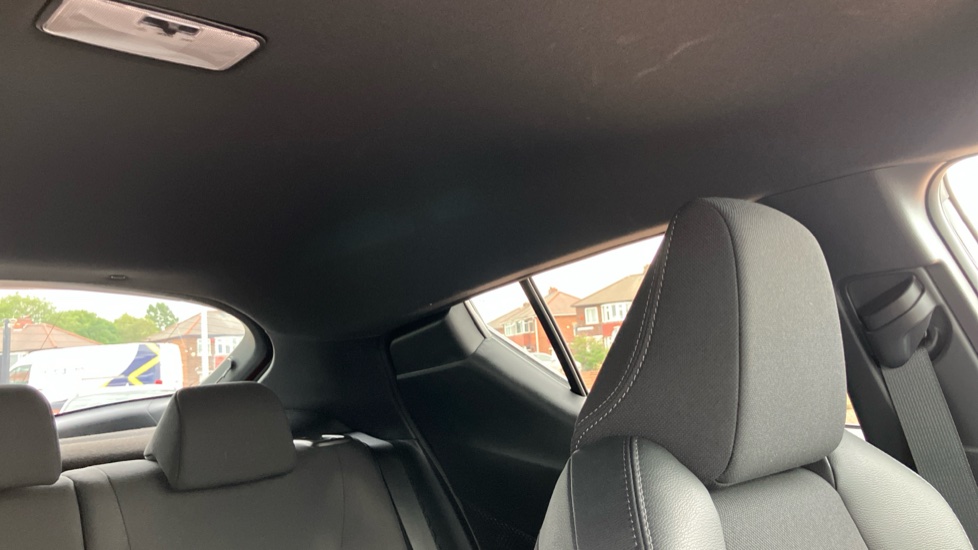 Toyota C-HR 2.0 Hybrid Design 5dr CVT Hybrid Hatchback - Image 19