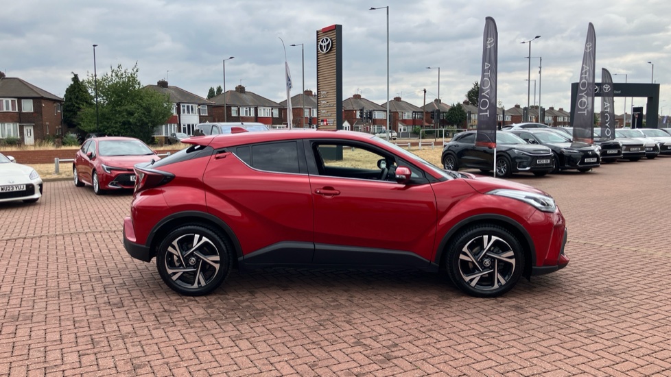 Toyota C-HR 2.0 Hybrid Design 5dr CVT Hybrid Hatchback - Image 23