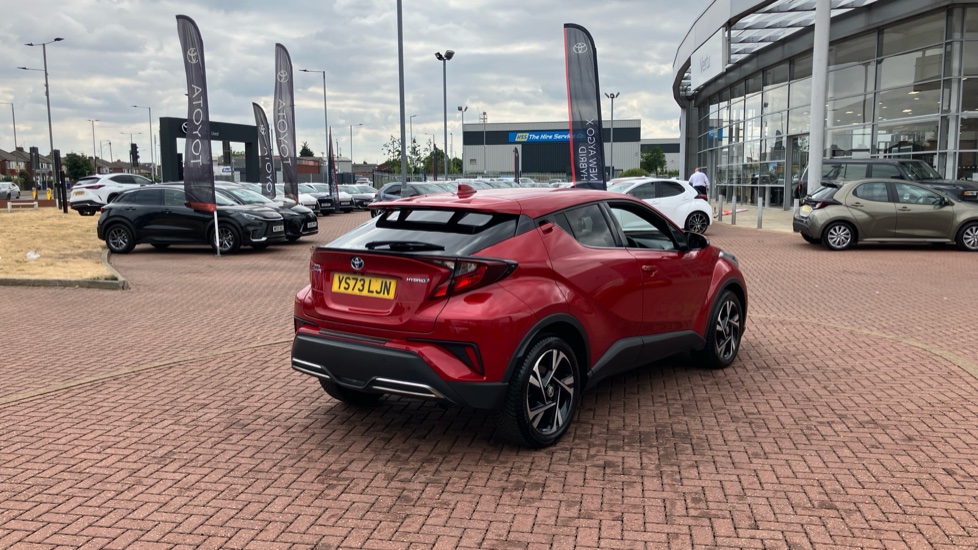 Toyota C-HR 2.0 Hybrid Design 5dr CVT Hybrid Hatchback - Image 47