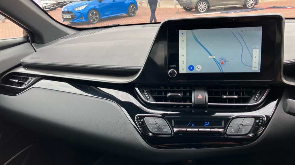 Toyota C-HR 2.0 Hybrid Design 5dr CVT Hybrid Hatchback - Image 57