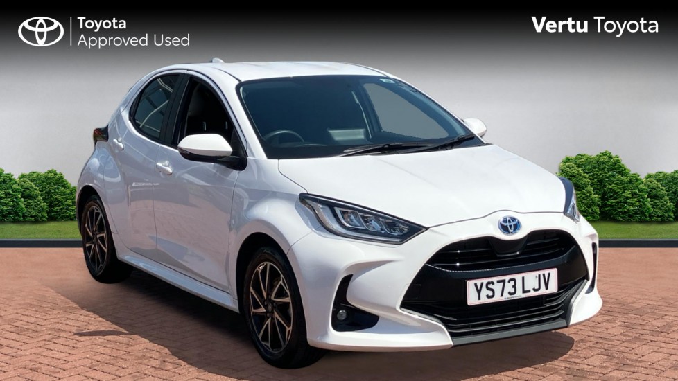 Toyota Yaris 1.5 Hybrid Design 5dr CVT Hybrid Hatchback - Image 1