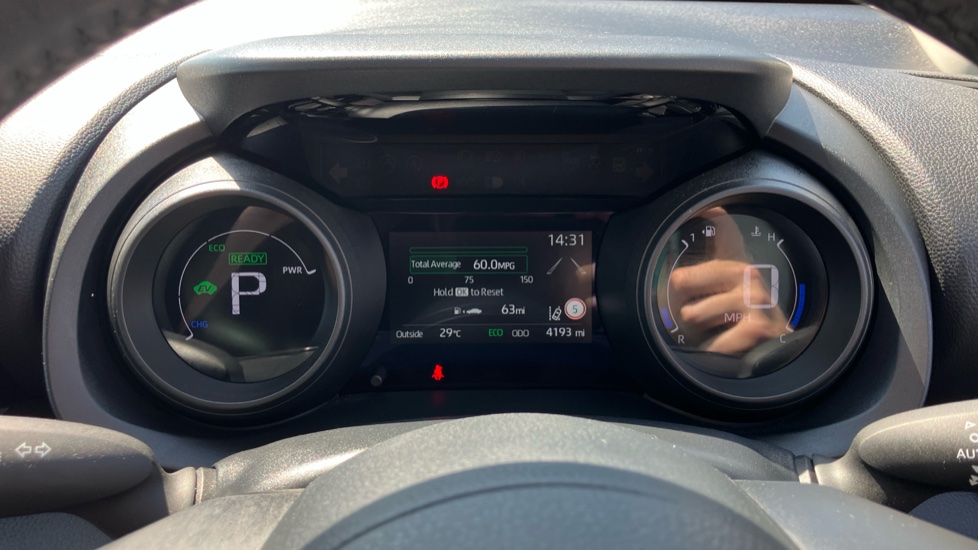 Toyota Yaris 1.5 Hybrid Design 5dr CVT Hybrid Hatchback - Image 11