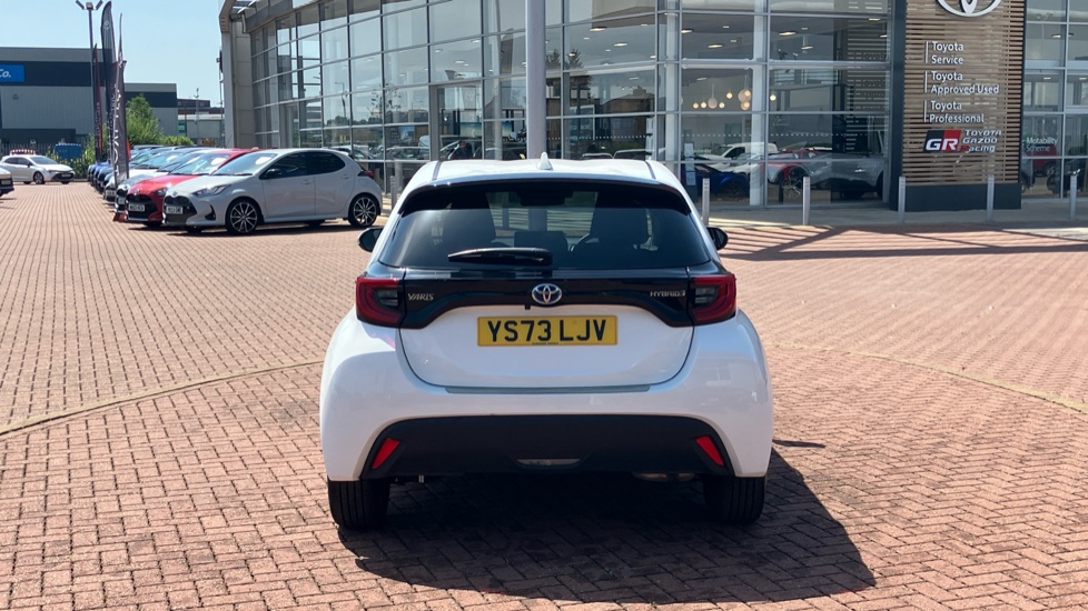 Toyota Yaris 1.5 Hybrid Design 5dr CVT Hybrid Hatchback - Image 26