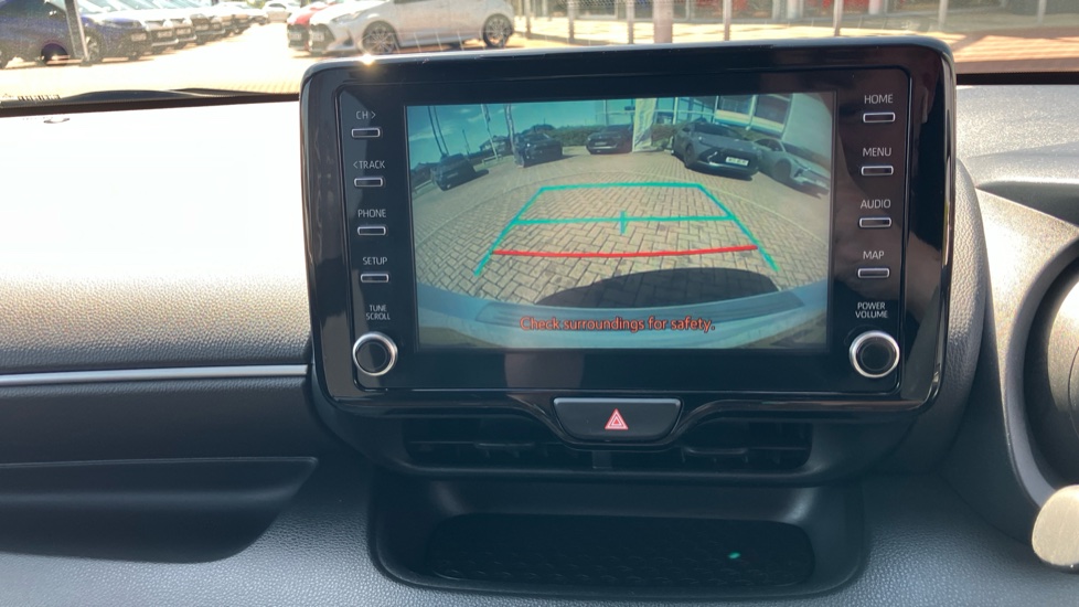 Toyota Yaris 1.5 Hybrid Design 5dr CVT Hybrid Hatchback - Image 42