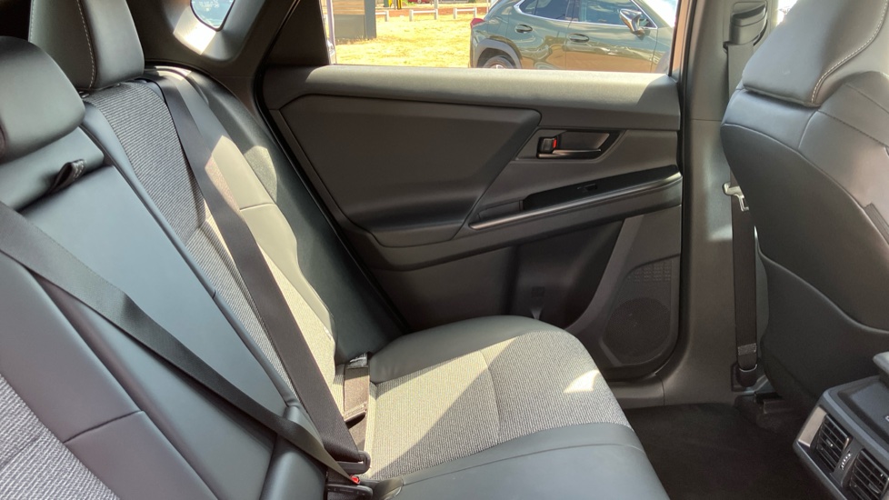 Toyota bZ4X 165kW Design 73kWh 5dr Auto Electric Hatchback - Image 8