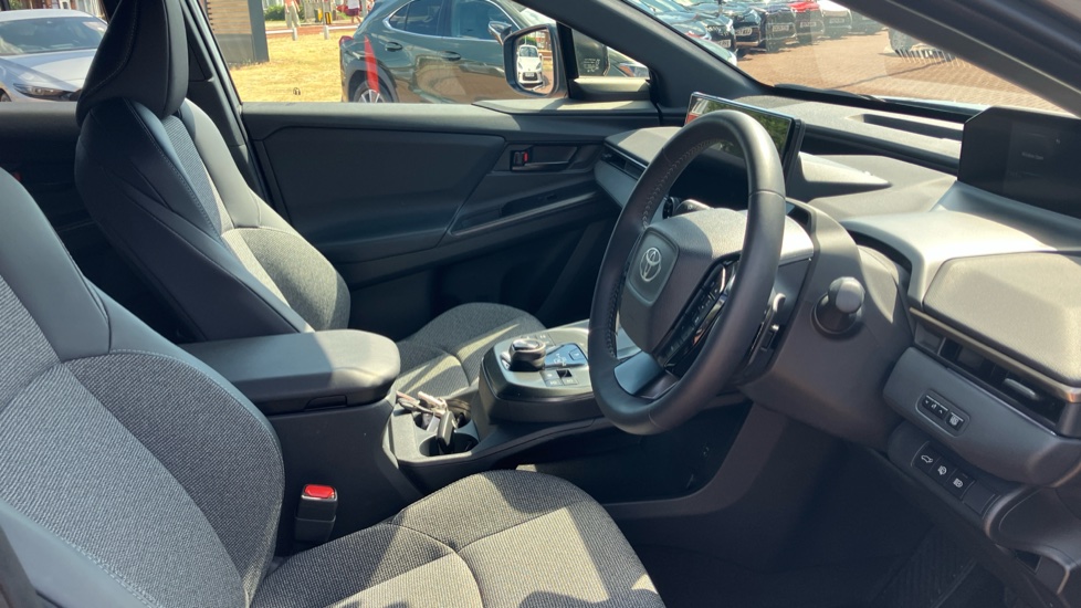 Toyota bZ4X 165kW Design 73kWh 5dr Auto Electric Hatchback - Image 12