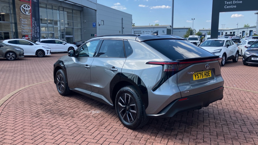 Toyota bZ4X 165kW Design 73kWh 5dr Auto Electric Hatchback - Image 52