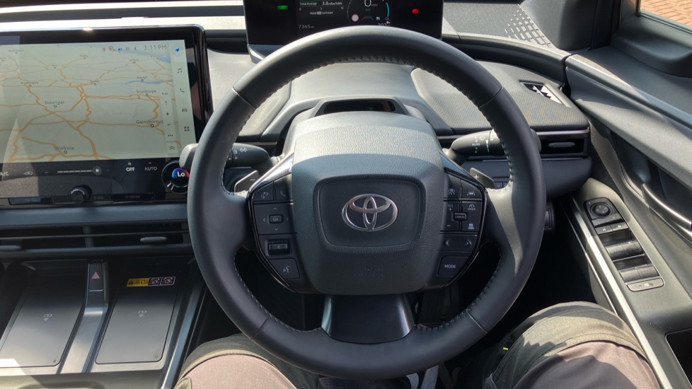 Toyota bZ4X 165kW Design 73kWh 5dr Auto Electric Hatchback - Image 58