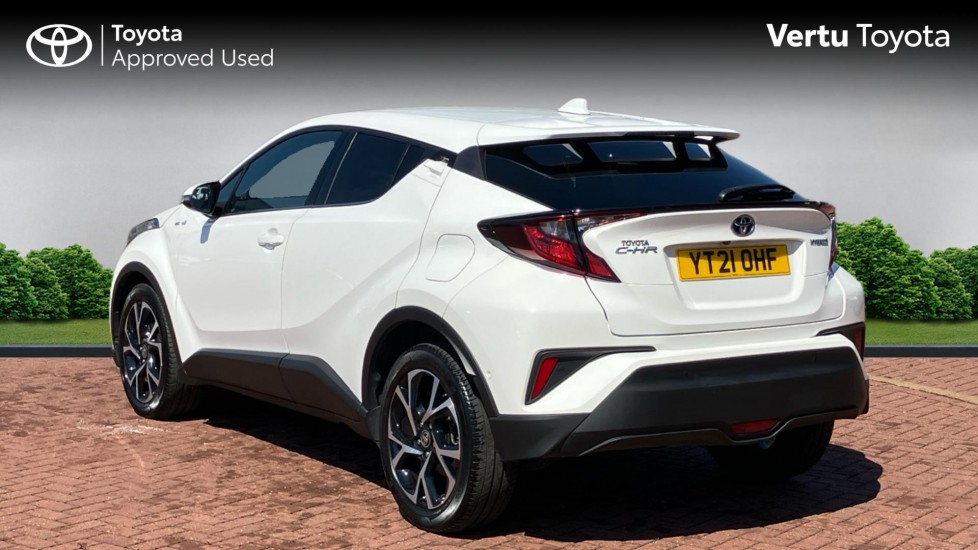 Toyota C-HR 1.8 Hybrid Design 5dr CVT Hybrid Hatchback - Image 4