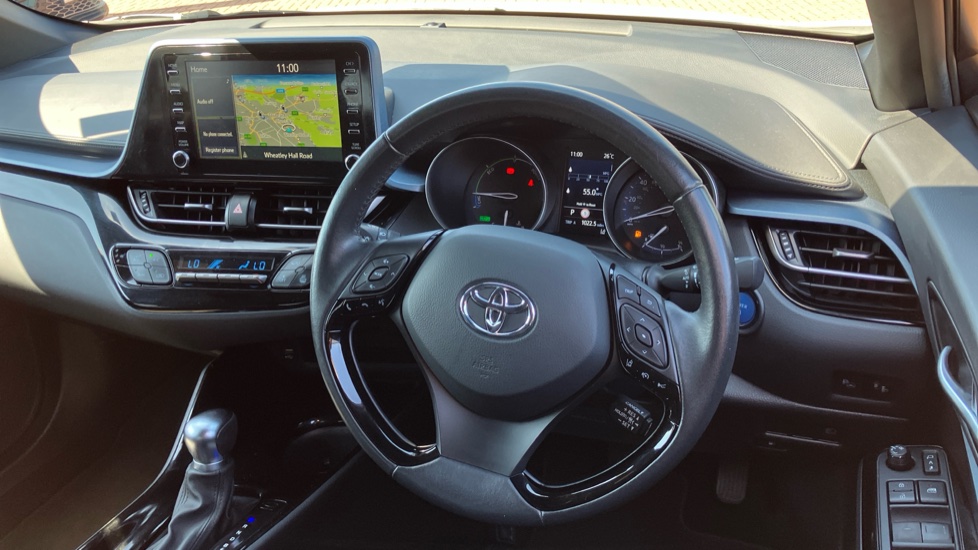 Toyota C-HR 1.8 Hybrid Design 5dr CVT Hybrid Hatchback - Image 7