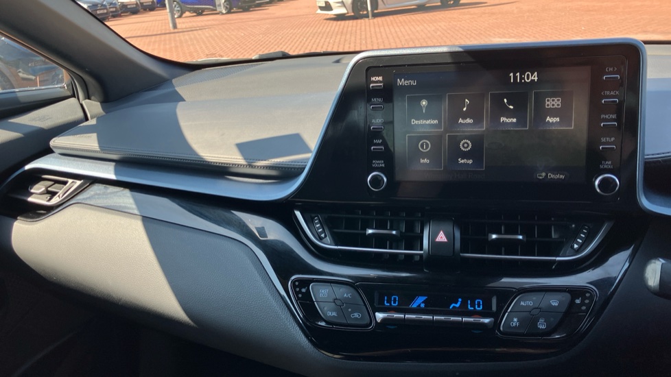 Toyota C-HR 1.8 Hybrid Design 5dr CVT Hybrid Hatchback - Image 40