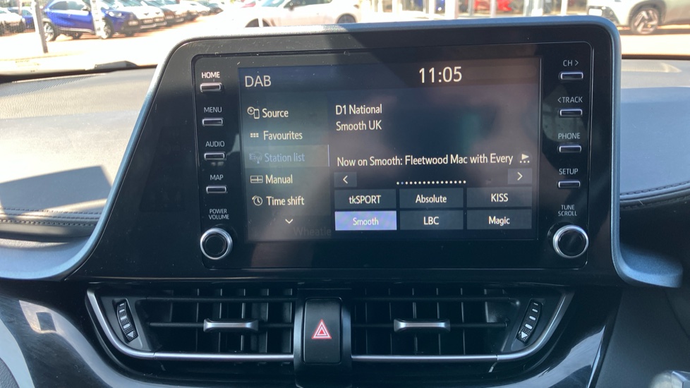 Toyota C-HR 1.8 Hybrid Design 5dr CVT Hybrid Hatchback - Image 41