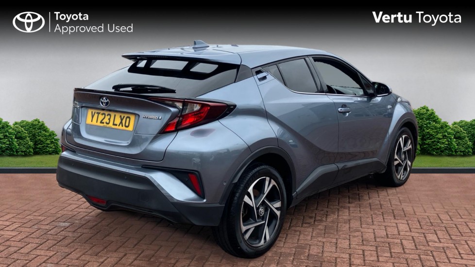 Toyota C-HR 1.8 Hybrid Design 5dr CVT Hybrid Hatchback - Image 2