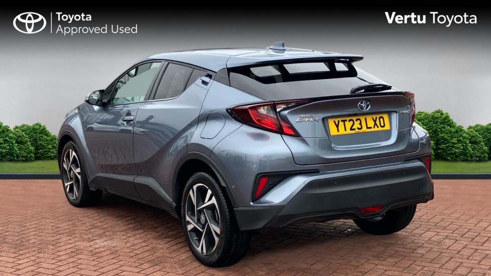 Toyota C-HR 1.8 Hybrid Design 5dr CVT Hybrid Hatchback - Image 4
