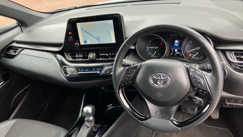 Toyota C-HR 1.8 Hybrid Design 5dr CVT Hybrid Hatchback - Image 6