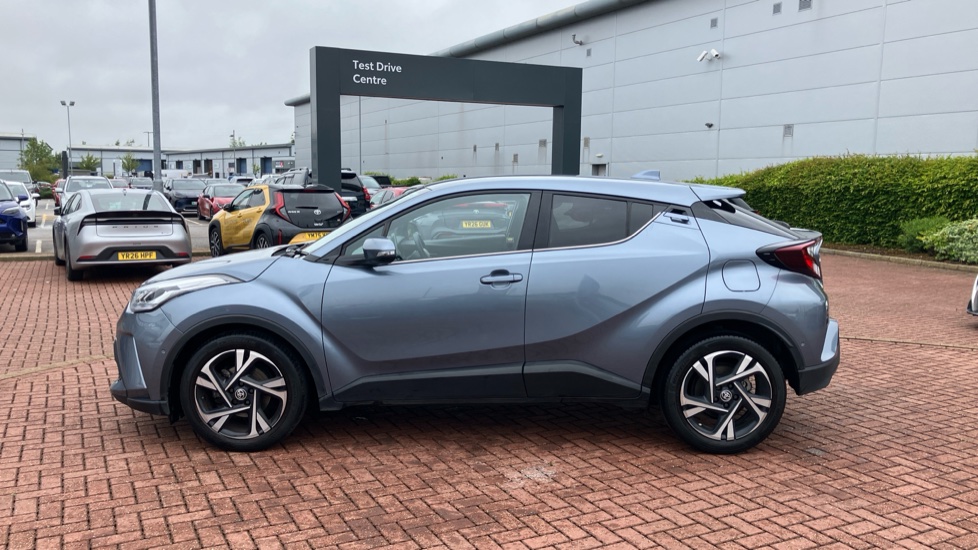 Toyota C-HR 1.8 Hybrid Design 5dr CVT Hybrid Hatchback - Image 24