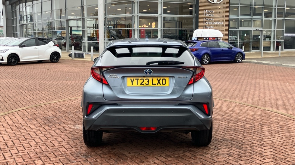 Toyota C-HR 1.8 Hybrid Design 5dr CVT Hybrid Hatchback - Image 26