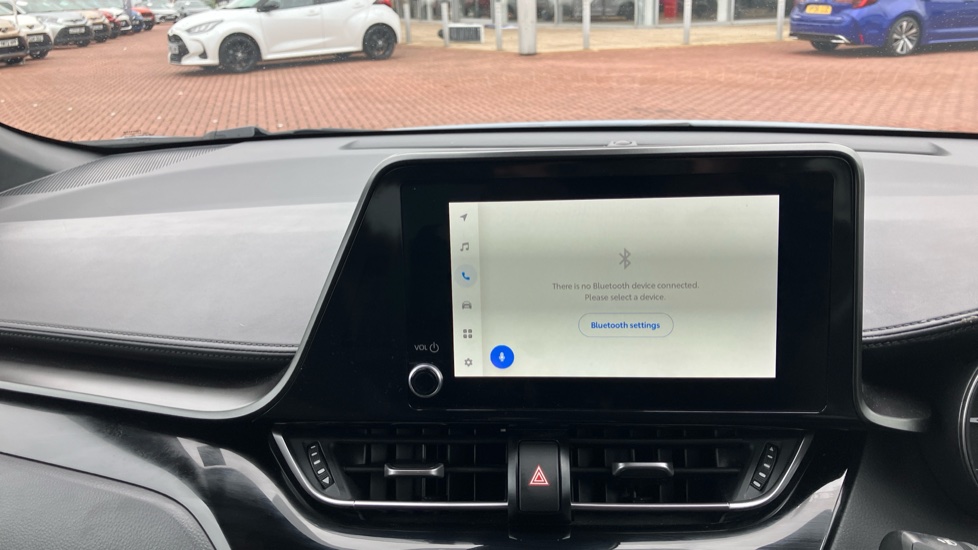 Toyota C-HR 1.8 Hybrid Design 5dr CVT Hybrid Hatchback - Image 38