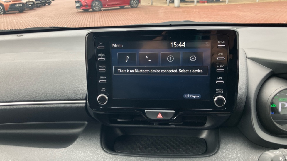Toyota Yaris 1.5 Hybrid Design 5dr CVT Hybrid Hatchback - Image 38