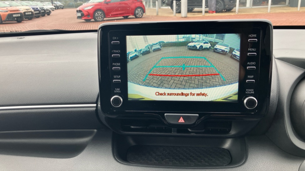 Toyota Yaris 1.5 Hybrid Design 5dr CVT Hybrid Hatchback - Image 42