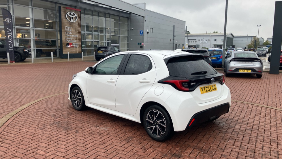 Toyota Yaris 1.5 Hybrid Design 5dr CVT Hybrid Hatchback - Image 47