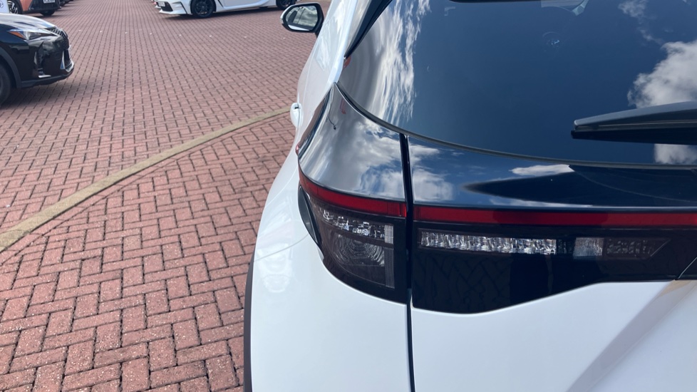 Toyota Yaris Cross 1.5 Hybrid Excel 5dr CVT Hybrid Estate - Image 36