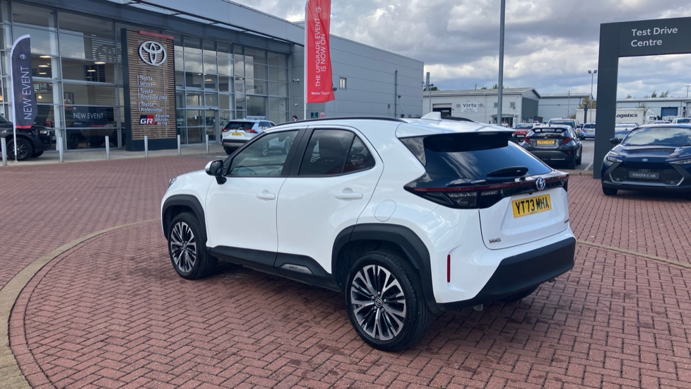 Toyota Yaris Cross 1.5 Hybrid Excel 5dr CVT Hybrid Estate - Image 45