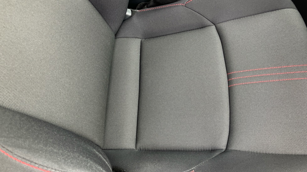 Toyota Yaris 1.5 Hybrid GR Sport 5dr CVT Hybrid Hatchback - Image 17