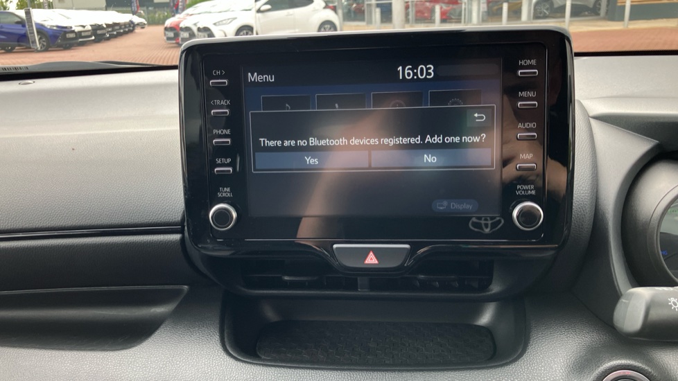 Toyota Yaris 1.5 Hybrid GR Sport 5dr CVT Hybrid Hatchback - Image 38