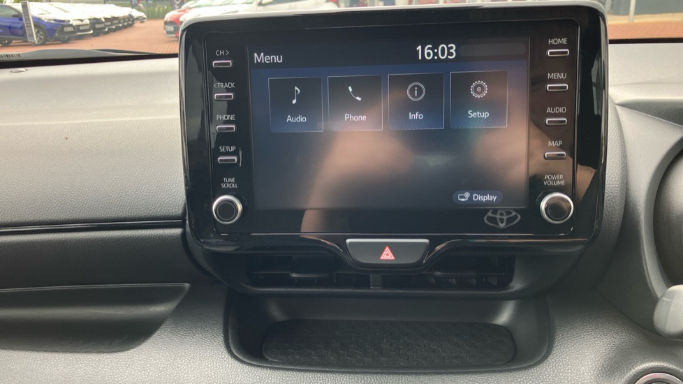 Toyota Yaris 1.5 Hybrid GR Sport 5dr CVT Hybrid Hatchback - Image 40