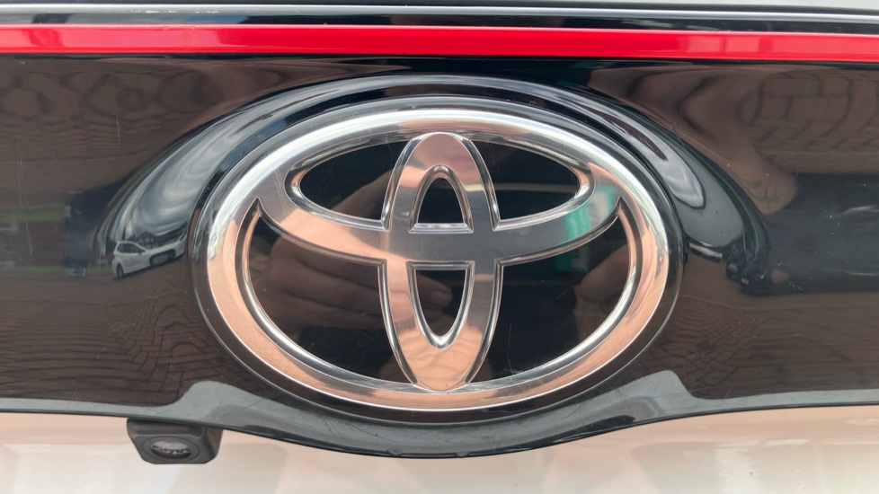 Toyota Yaris 1.5 Hybrid GR Sport 5dr CVT Hybrid Hatchback - Image 52