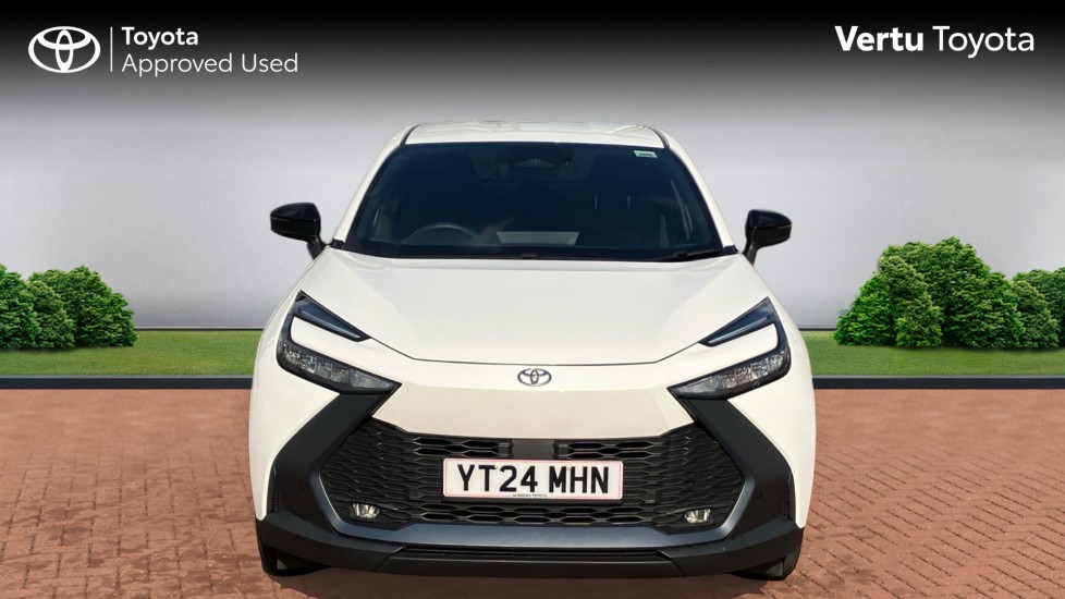 Toyota C-HR 1.8 Hybrid Design 5dr CVT Hybrid Hatchback - Image 22