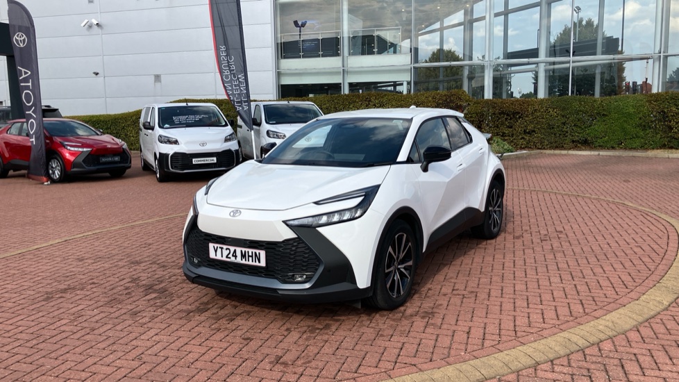 Toyota C-HR 1.8 Hybrid Design 5dr CVT Hybrid Hatchback - Image 42