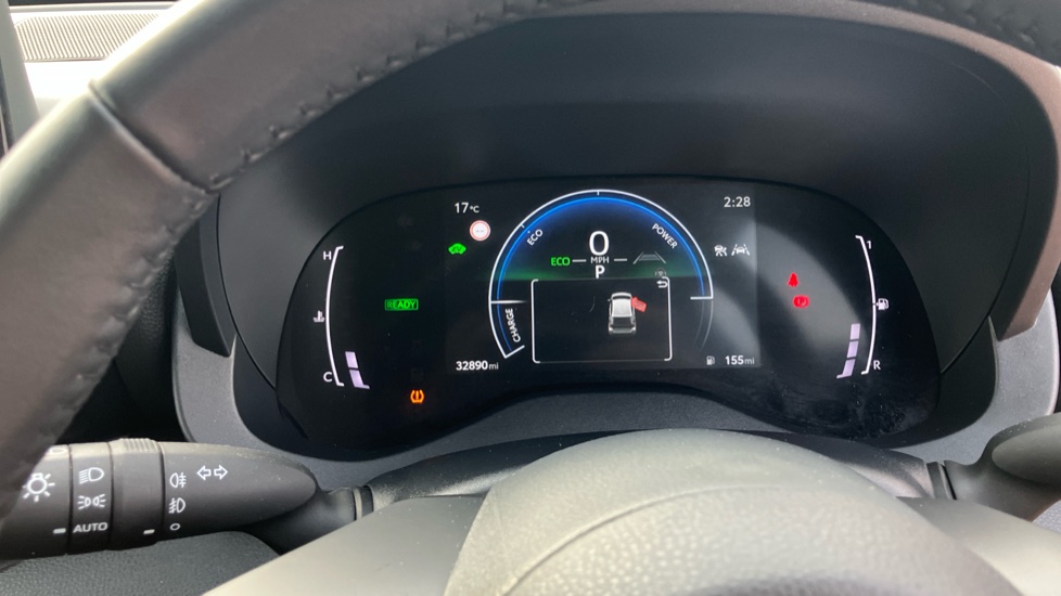 Toyota Yaris 1.5 Hybrid Design 5dr CVT Hybrid Hatchback - Image 11