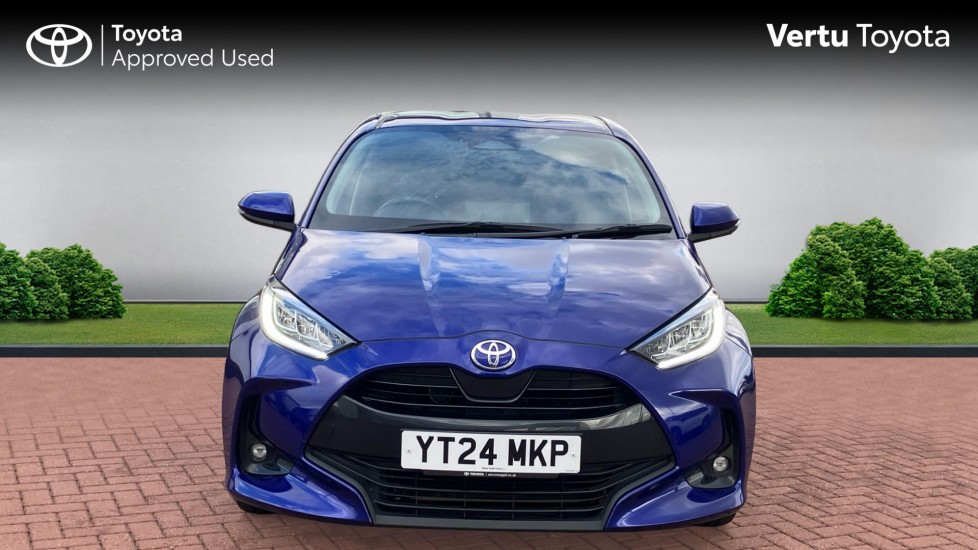 Toyota Yaris 1.5 Hybrid Design 5dr CVT Hybrid Hatchback - Image 22